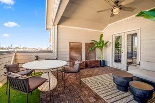 8422 Oak Leaf Point Dr, Houston, TX 77055 - Photo 31