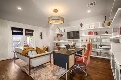 8422 Oak Leaf Point Drive, Houston, TX 77055 - Photo 29