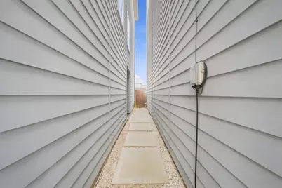 1915 Kolfahl Street #I, Houston, TX 77023 - Photo 5