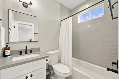 1915 Kolfahl Street #I, Houston, TX 77023 - Photo 35