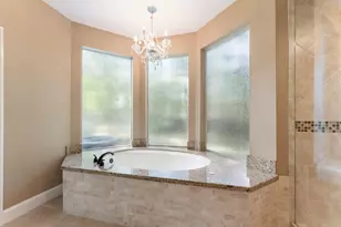 27 Misty Grove Cir, The Woodlands, TX 77380 - Photo 23