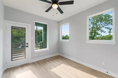 6631 Foster Street, Houston, TX 77021 - Photo 9