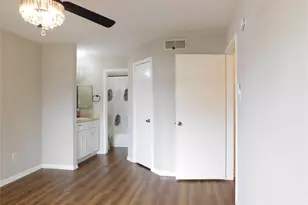 10101 S Gessner Rd, Houston, TX 77071 - Photo 17