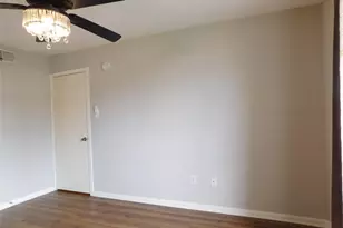 10101 S Gessner Rd, Houston, TX 77071 - Photo 25