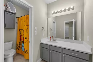 4731 Trickle Creek Ct, Fulshear, TX 77441 - Photo 9