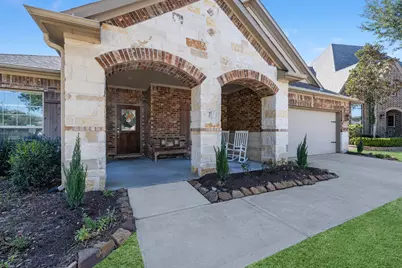 4731 Trickle Creek Court, Fulshear, TX 77441 - Photo 3