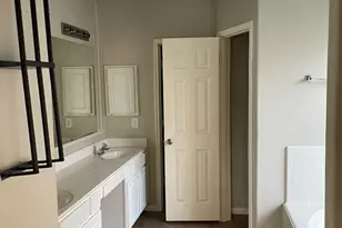 20031 Goldlake Dr, Katy, TX 77449 - Photo 9