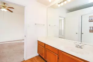 2121 El Paseo St, Houston, TX 77054 - Photo 5