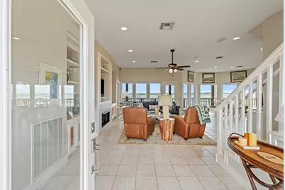 4301 Jolly Roger Road, Jamaica Beach, TX 77554 - Photo 11