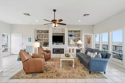 4301 Jolly Roger Road, Jamaica Beach, TX 77554 - Photo 15