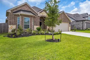176 Dina Ln, Montgomery, TX 77356 - Photo 1