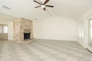 17902 Autumn Trails Ln, Houston, TX 77084 - Photo 3