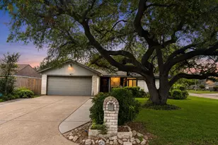 546 La Riviera Dr, Houston, TX 77015 - Photo 1