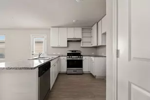 9220 Griffith Run, Converse, TX 78109 - Photo 5