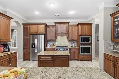 28427 E Benders Landing Boulevard, Spring, TX 77386 - Photo 17