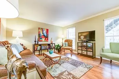 10220 Memorial Drive #D32, Houston, TX 77024 - Photo 1