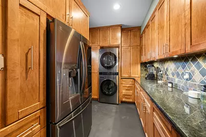 202 E 7th Street, Houston, TX 77007 - Photo 9