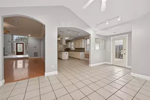 8027 Danette Ct, Houston, TX 77379 - Photo 11