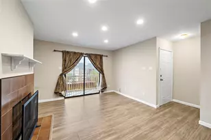 2750 Holly Hall St, Houston, TX 77054 - Photo 9