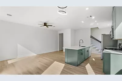 1317 Knight St #1, Houston, TX 77022 - Photo 7