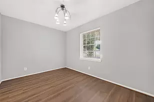 7214 Tours St, Houston, TX 77036 - Photo 9