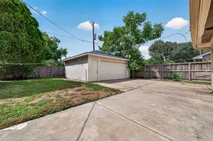 7214 Tours St, Houston, TX 77036 - Photo 33