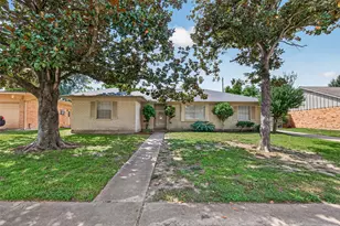 7214 Tours St, Houston, TX 77036 - Photo 1