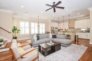 1126 W 16th St, Houston, TX 77008 - Photo 5