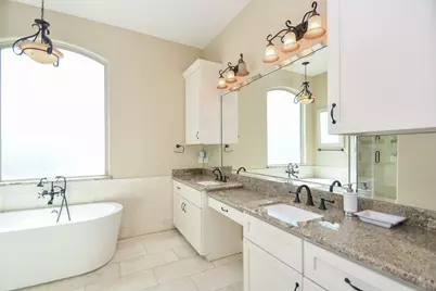 1126 W 16th Street #B, Houston, TX 77008 - Photo 19