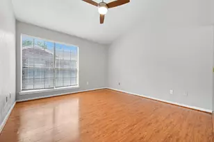 8055 Cambridge St, Houston, TX 77054 - Photo 11