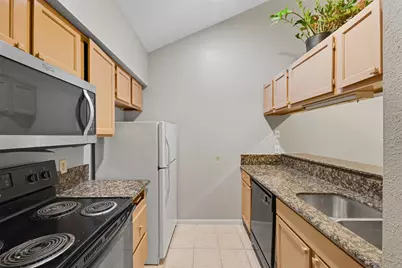 8055 Cambridge Street #20, Houston, TX 77054 - Photo 9
