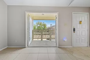 8055 Cambridge St, Houston, TX 77054 - Photo 7