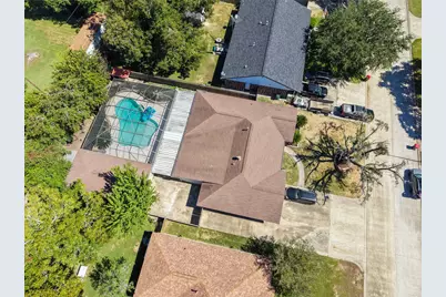 2006 Chilton Drive, Baytown, TX 77520 - Photo 7