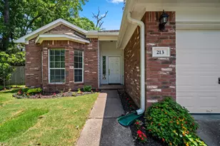 213 Mesa View, Conroe, TX 77316 - Photo 3
