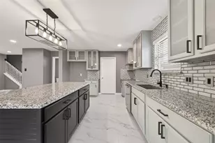 9226 MacMillan Ln, Houston, TX 77083 - Photo 19