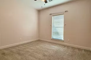 276 Pine Burr St, Vidor, TX 77662 - Photo 15