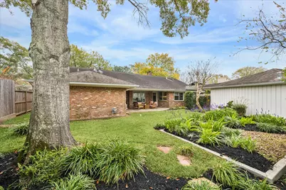 5718 Jackwood Street, Houston, TX 77096 - Photo 27