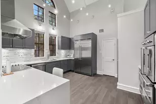 122 E Placid Hill Cir, The Woodlands, TX 77381 - Photo 13