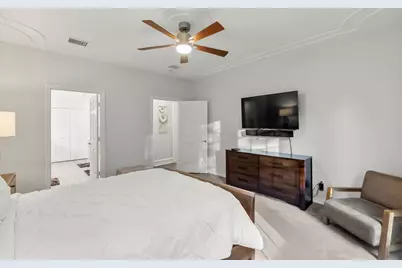 122 E Placid Hill Circle, The Woodlands, TX 77381 - Photo 17