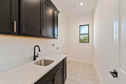 1458 Oak Tree Drive, Houston, TX 77055 - Photo 19