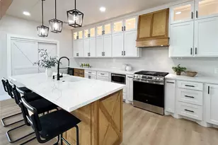 619 Chuckwagon Trail, Angleton, TX 77515 - Photo 17