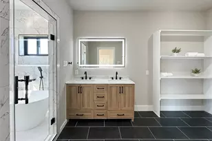 619 Chuckwagon Trail, Angleton, TX 77515 - Photo 29