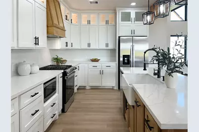 619 Chuckwagon Trail, Angleton, TX 77515 - Photo 19