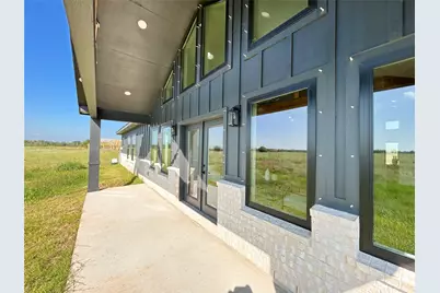 619 Chuckwagon Trail, Angleton, TX 77515 - Photo 35