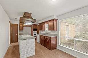 2922 Hunters Glen Dr, Missouri City, TX 77459 - Photo 3