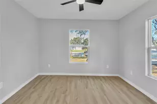 613 19th Ave N, Texas City, TX 77590 - Photo 11