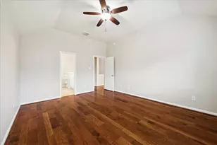 1909 Lazy Hollow Ln, Pearland, TX 77581 - Photo 17