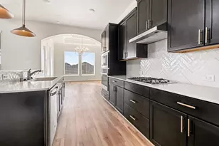 9215 Joe Louis, Mont Belvieu, TX 77523 - Photo 17