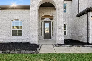 9215 Joe Louis, Mont Belvieu, TX 77523 - Photo 5