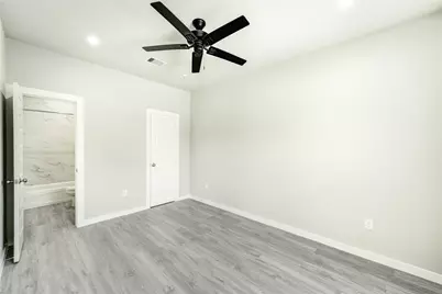 8157 Tate Street #A & B, Houston, TX 77028 - Photo 15
